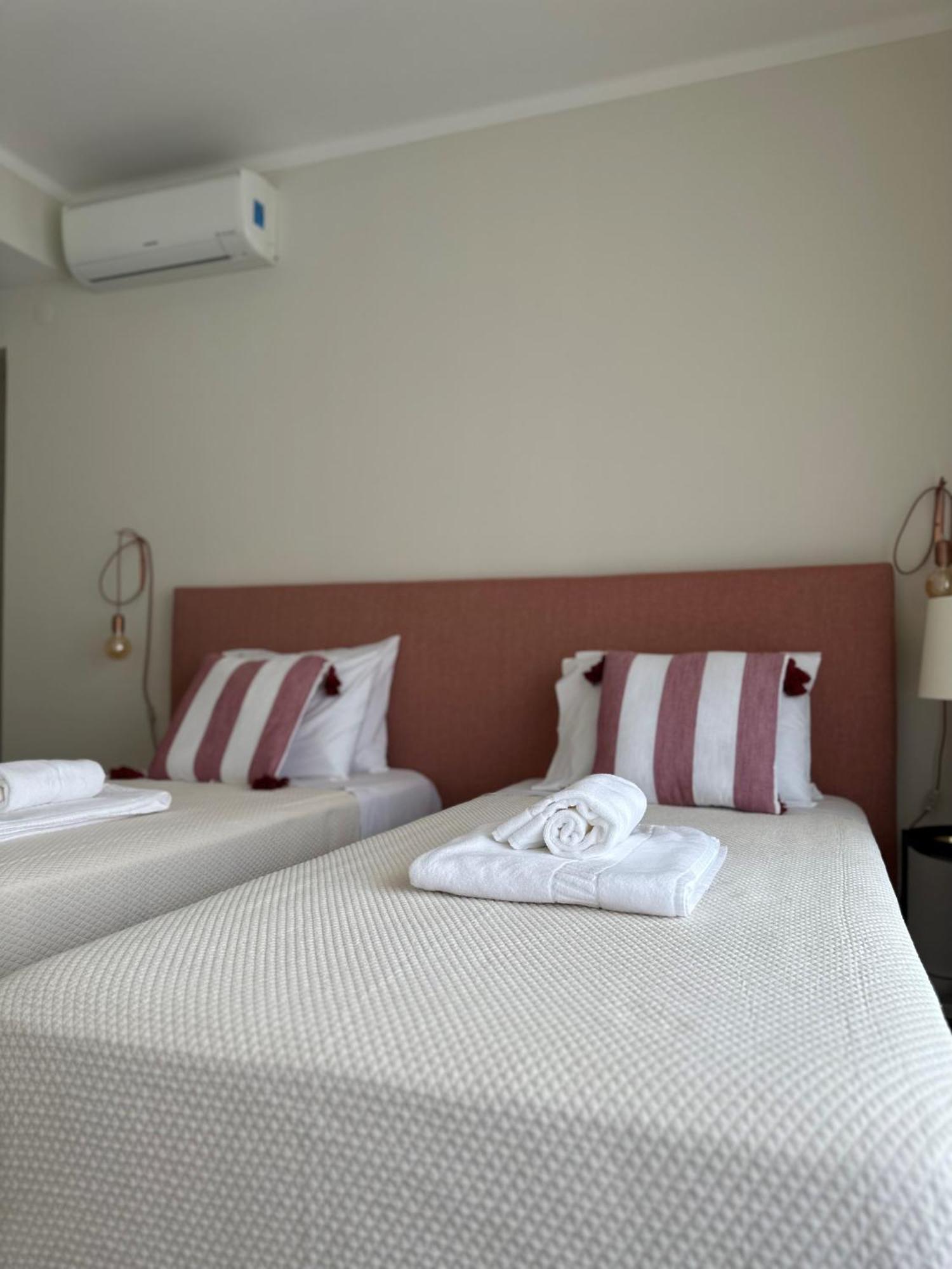 115 Oporto Guest House ภายนอก รูปภาพ
