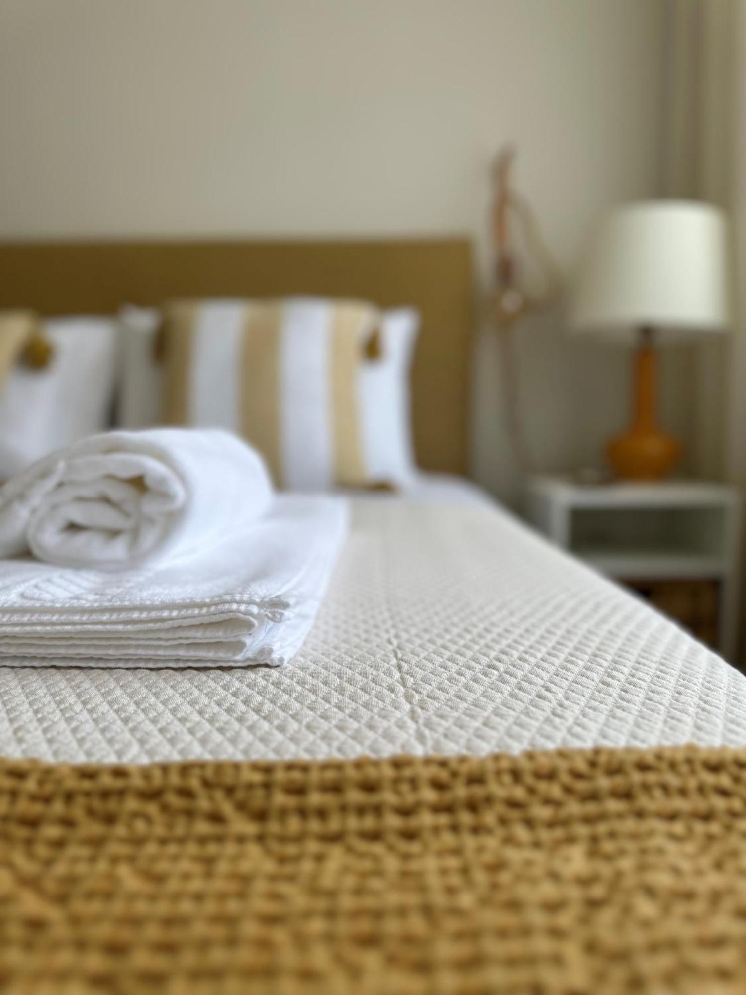 115 Oporto Guest House ภายนอก รูปภาพ
